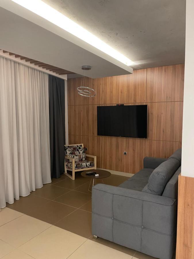 Leo Lux 1 Apartment Nis Ngoại thất bức ảnh