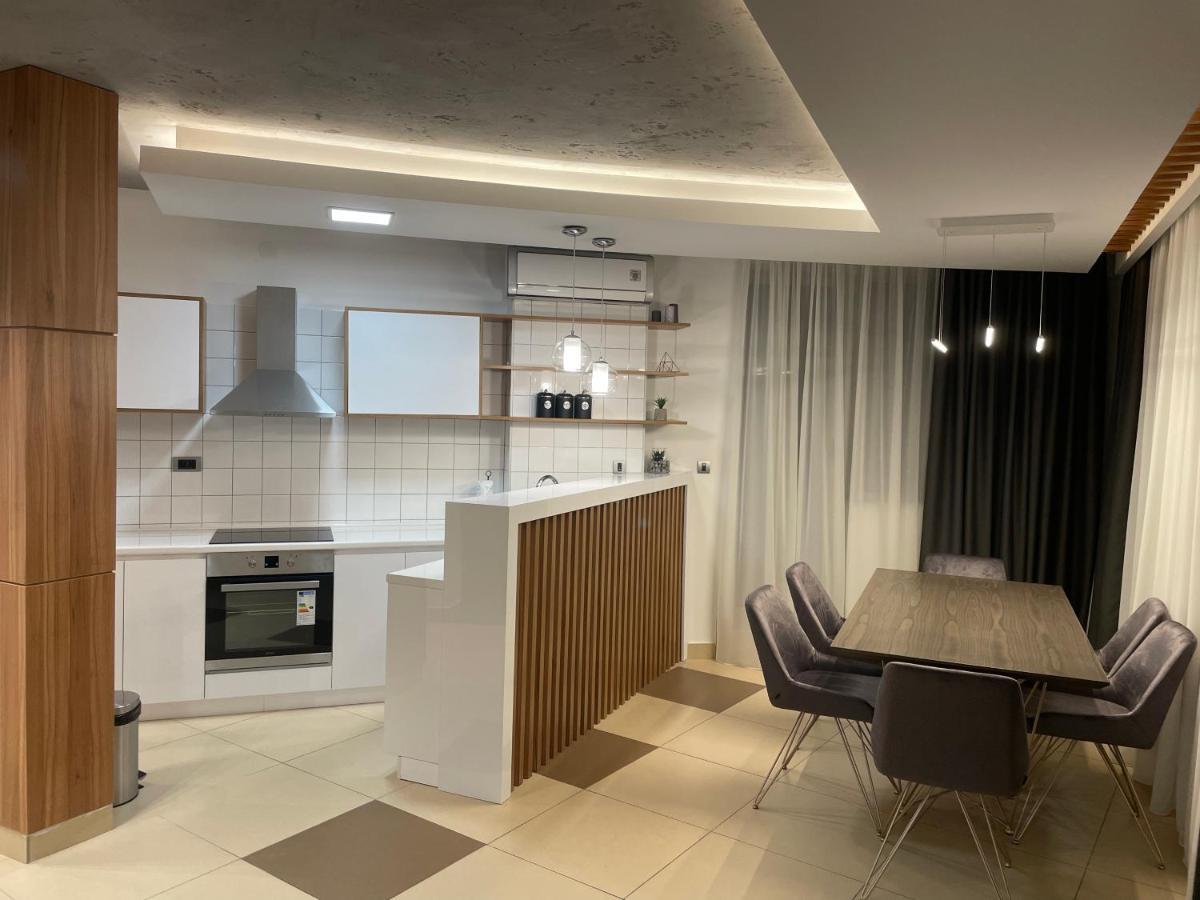 Leo Lux 1 Apartment Nis Ngoại thất bức ảnh