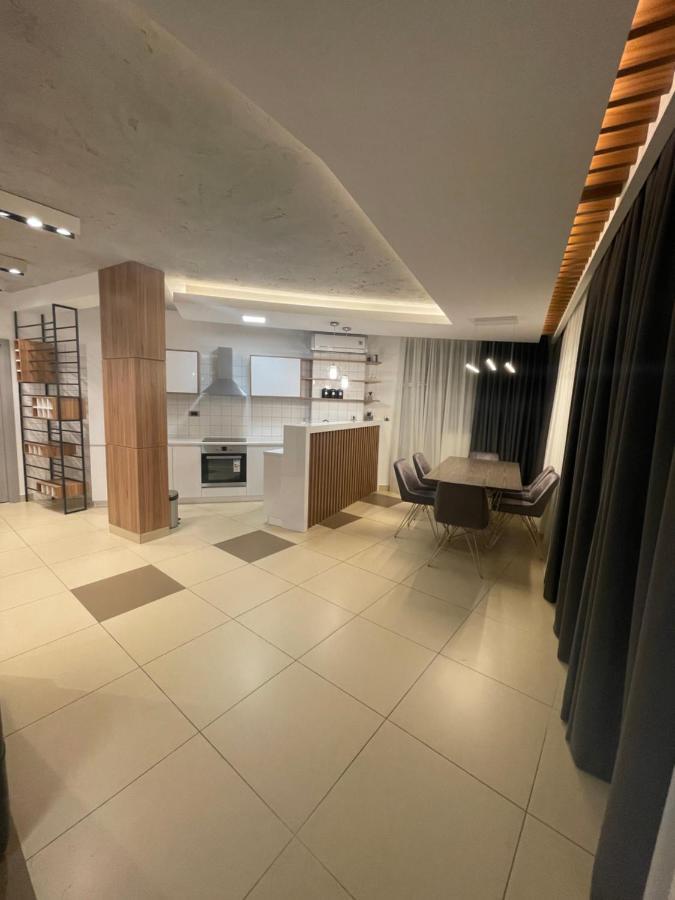 Leo Lux 1 Apartment Nis Ngoại thất bức ảnh