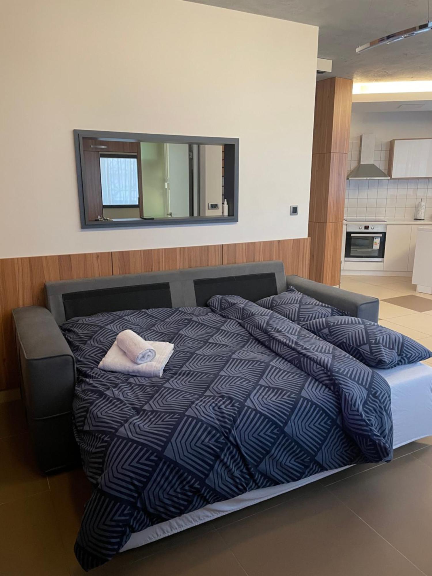 Leo Lux 1 Apartment Nis Ngoại thất bức ảnh